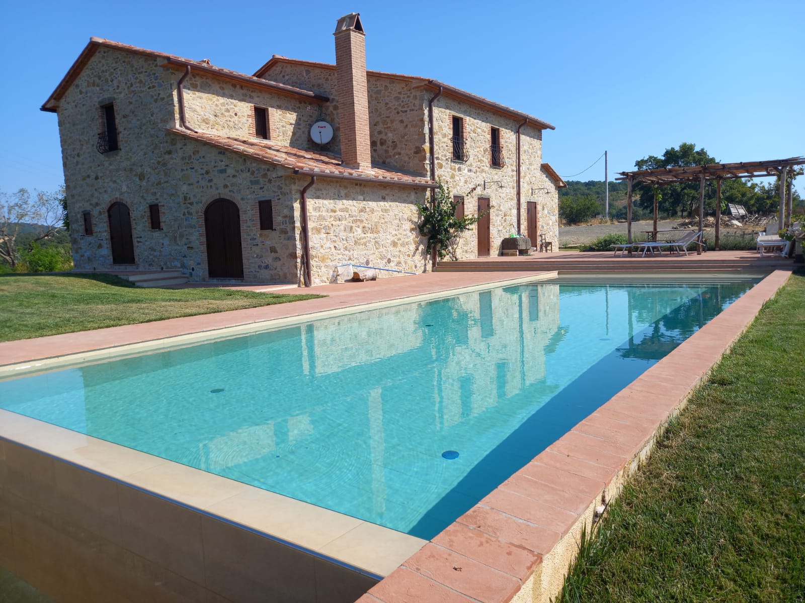 Ristrutturazione Casale Rustico e Piscina in cemento armato, Fedi Mirko Edilizia e Restauri.