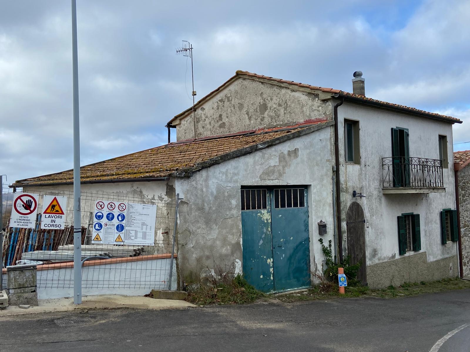 Ristrutturazione per B&B Poggioferro Prima - Mirko Fedi Edilizia