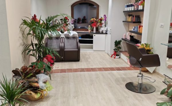 Dopo ristrutturazione negozio parrucchiera Scansano - Mirko Fedi